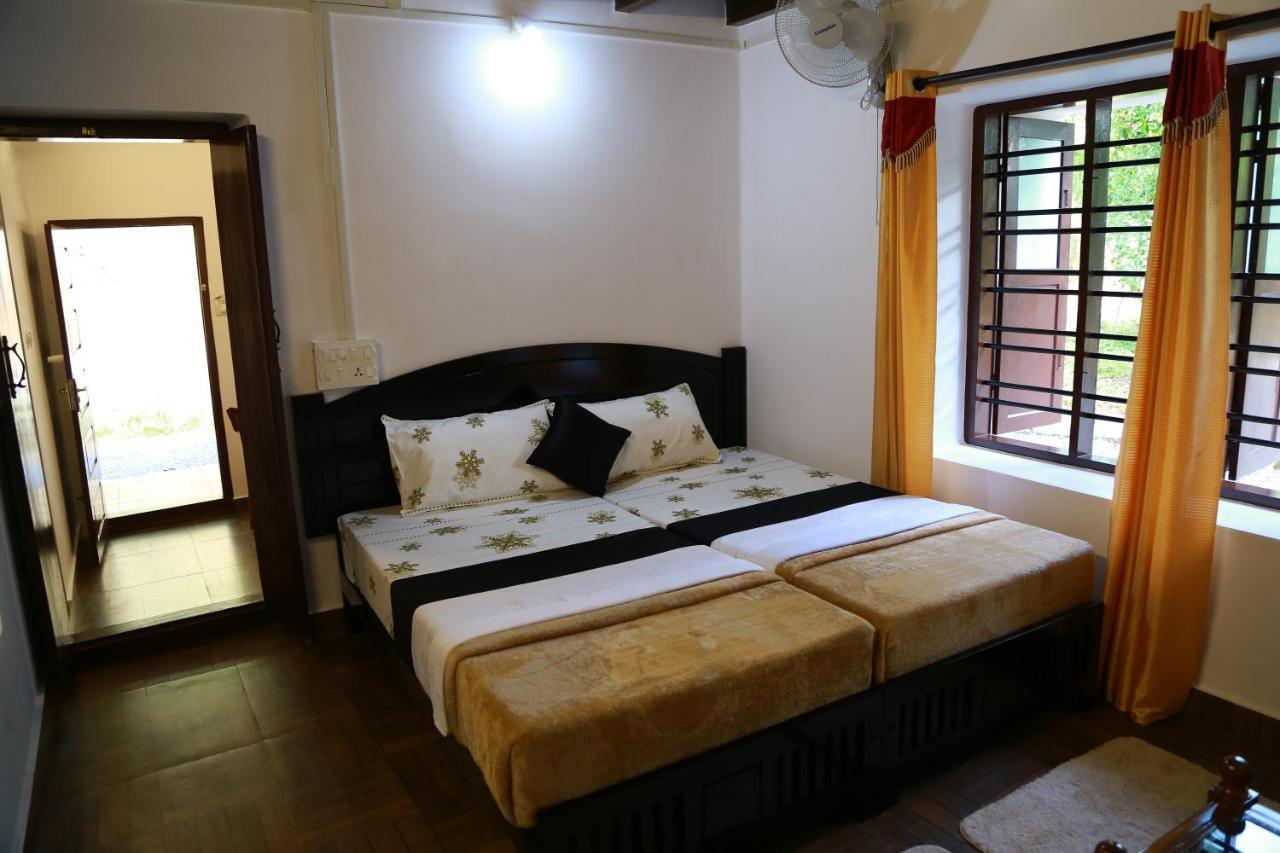 Philip Mary Farm Stay Thekkady Esterno foto